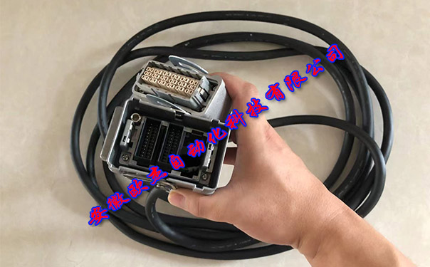 L20319C00 Кабель CN2