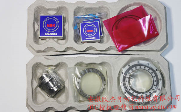 L11700Y00 Редуктор